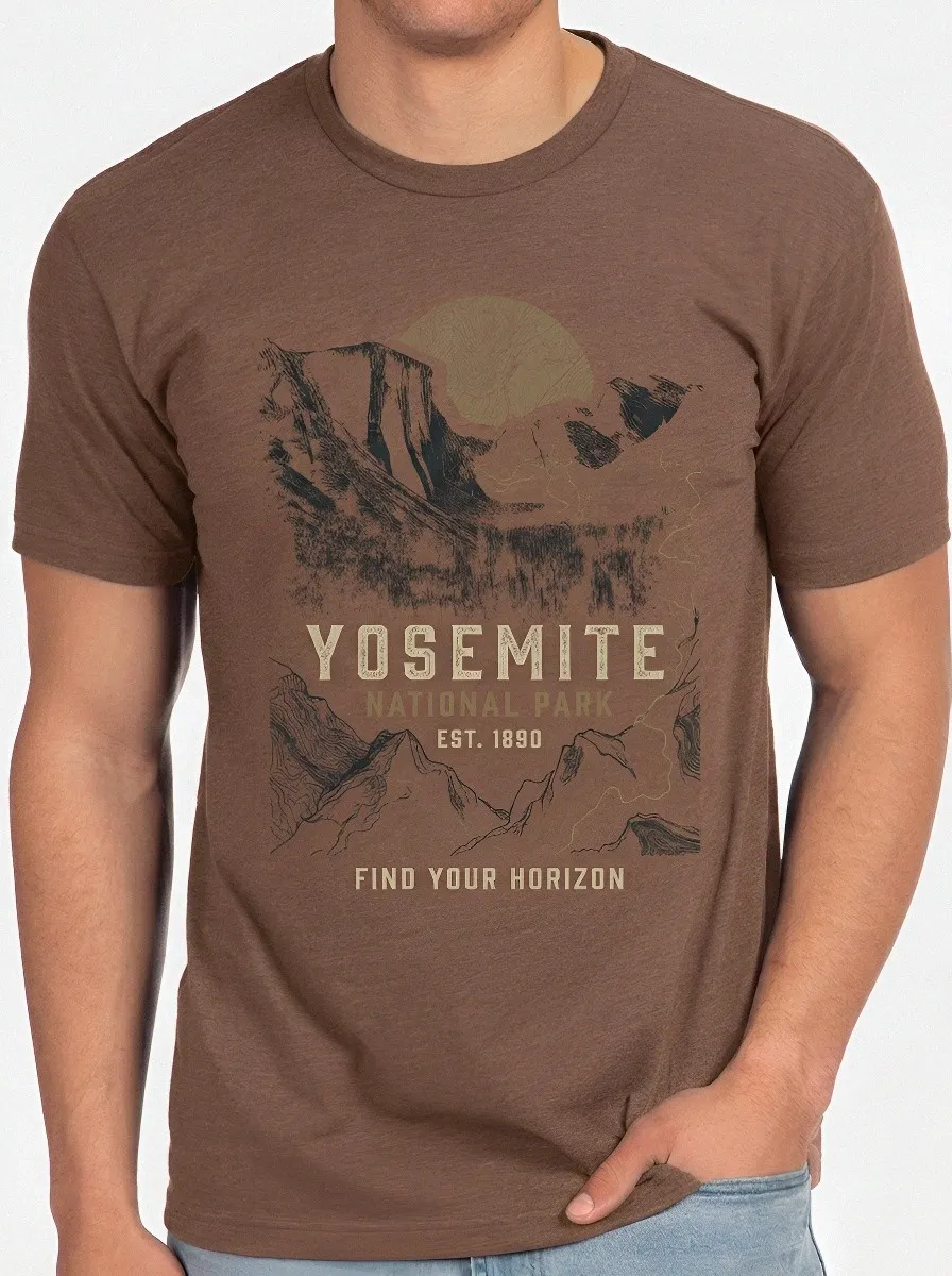 Men's Yosemite National Park Mountain Landscape Printed T-shirt