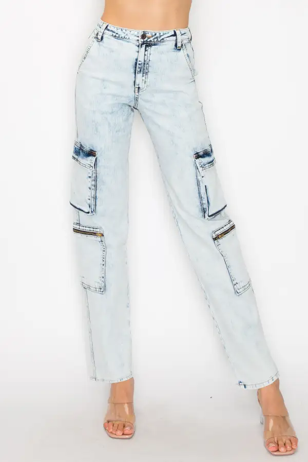 Mid-Rise Wide-Leg Washed Cargo Jeans
