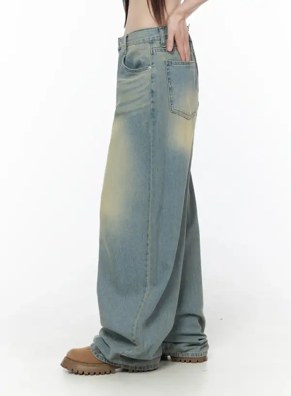 Pocketed Vintage Wide Leg Jeans