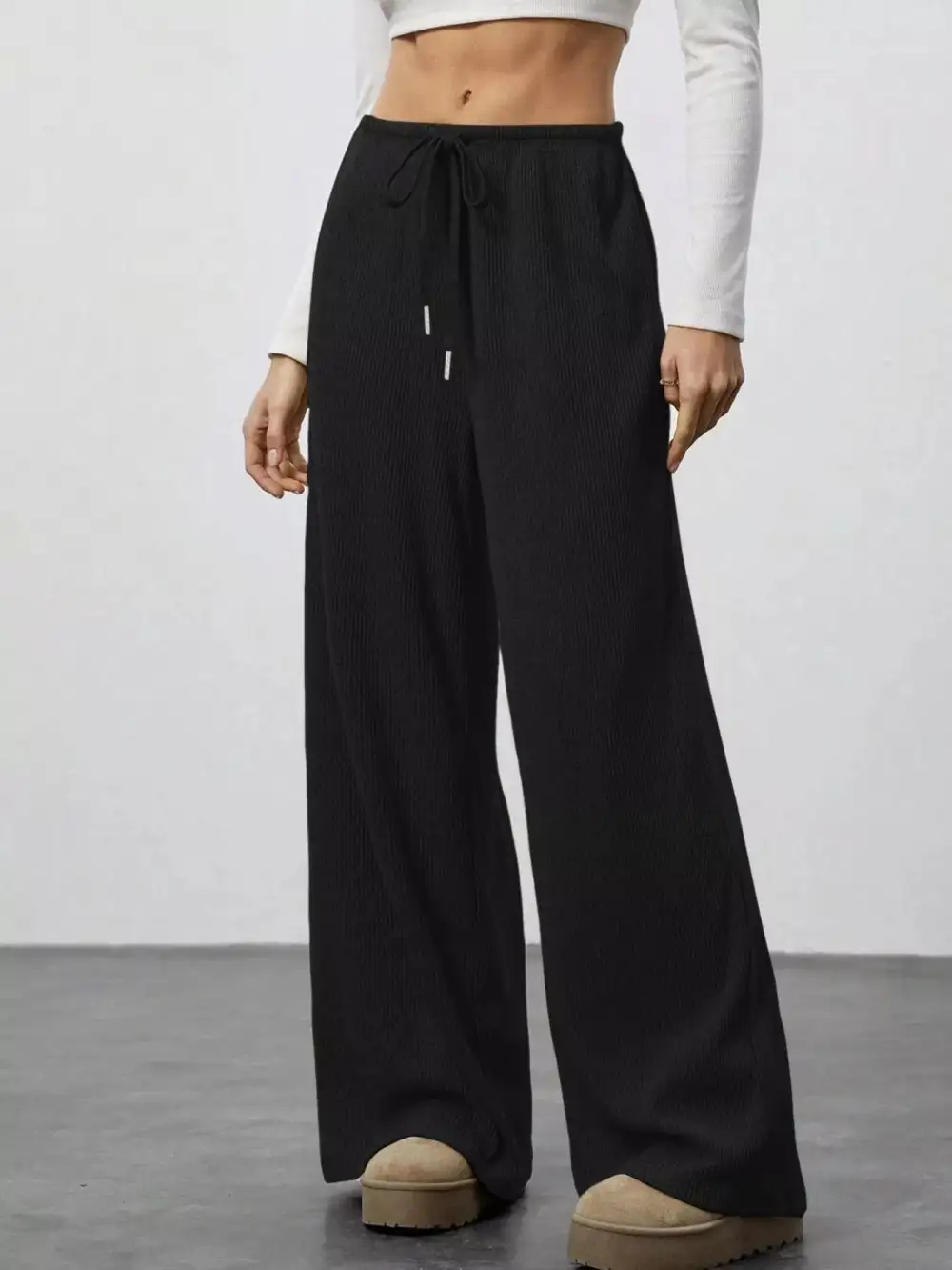Relaxed Fit Drawstring Pocketed Everyday Pants
