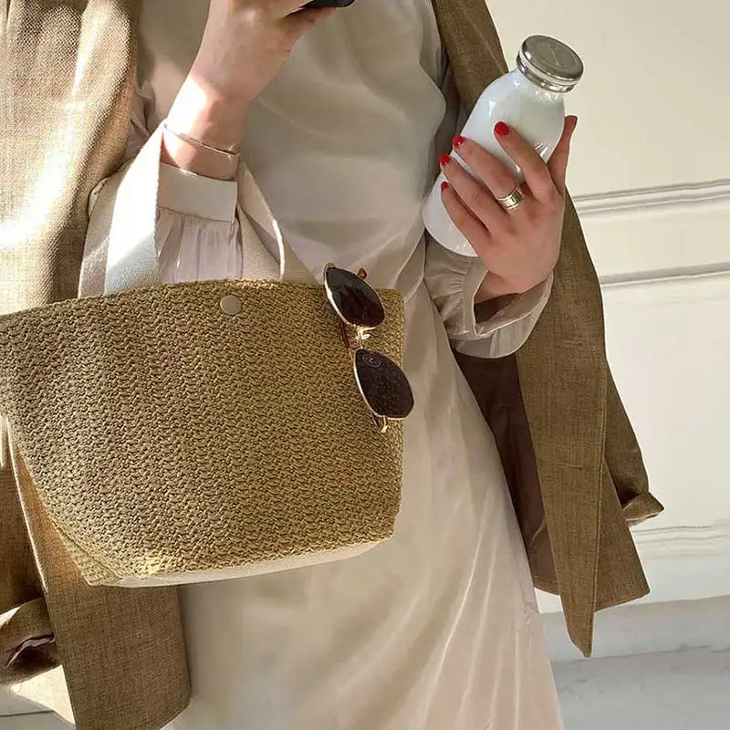 Chic Straw Tote Bag - Effortless Summer Vacation Aesthetic