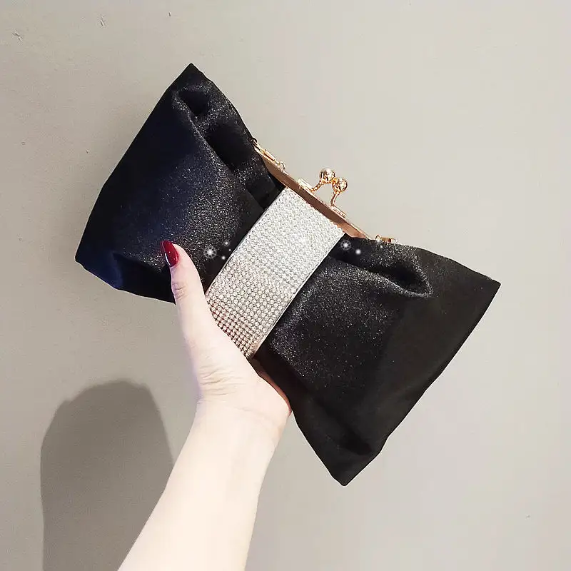 Bow Detail Clutch Bag