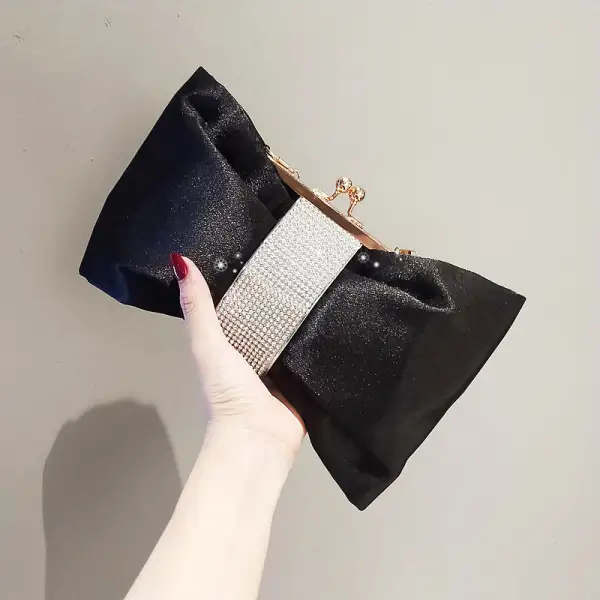Bow Detail Clutch Bag