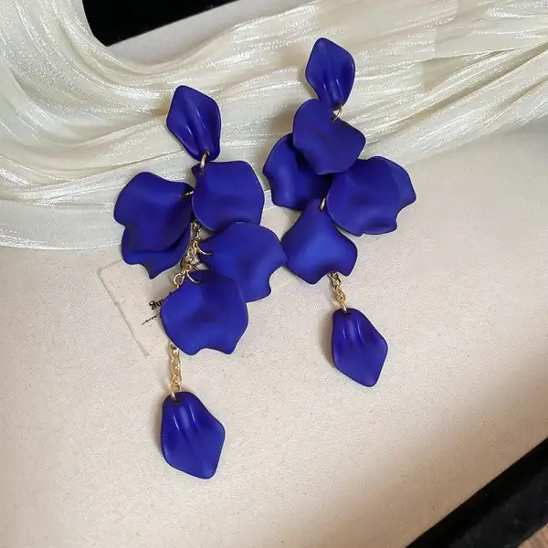 Vintage Rose Tassel Drop Earrings
