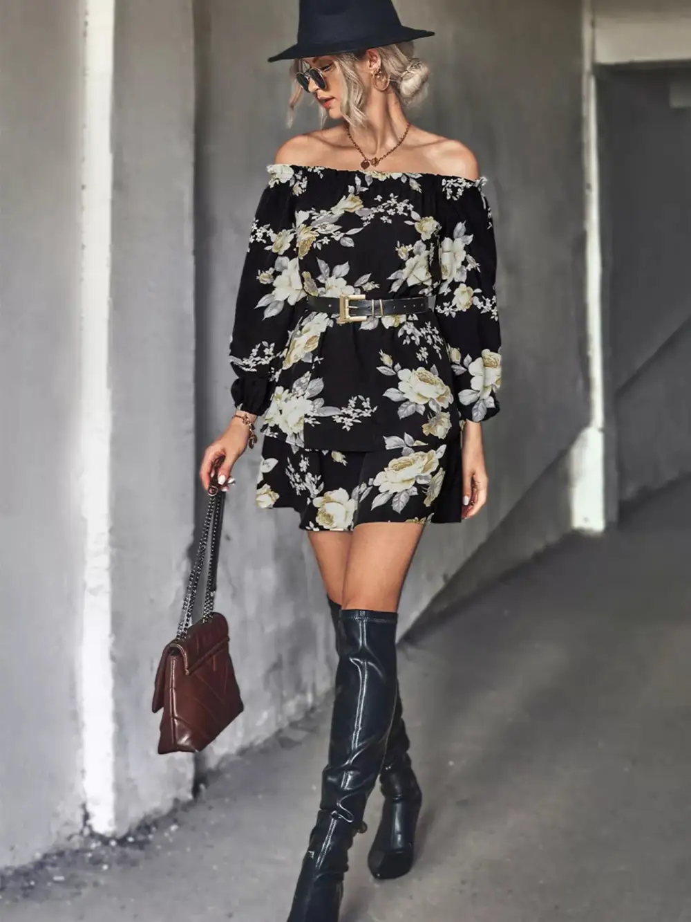 Relaxed Shape Floral Printed Long Sleeve Mini Dress