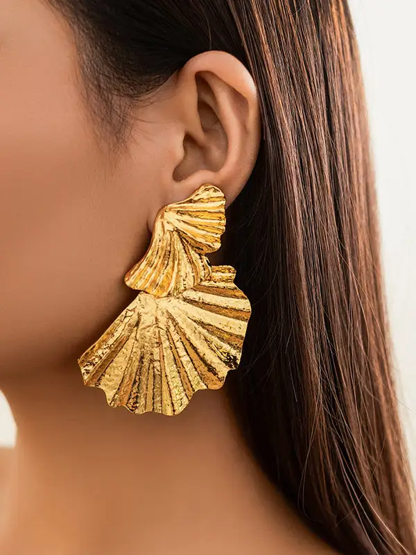 Subtle Everyday Drop Earrings