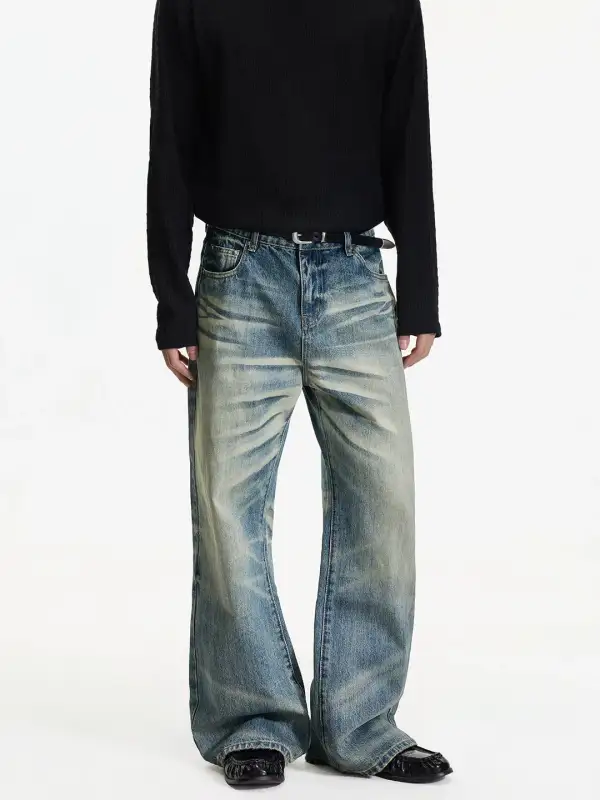 Flared Vintage Vintage-Wash Jeans