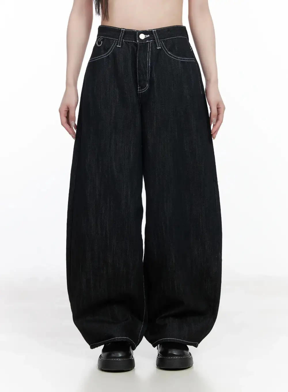 Wide-Fit Stitched Wide Leg Jeans