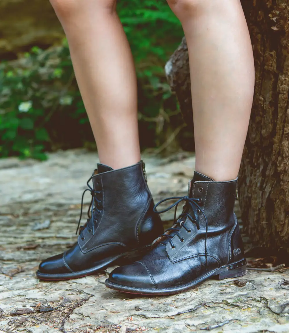 Cap-Toe Contrast-Stitched Heritage Combat Boots