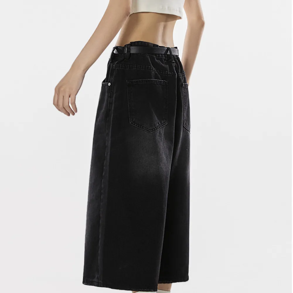 Modern Wide Leg Denim Shorts