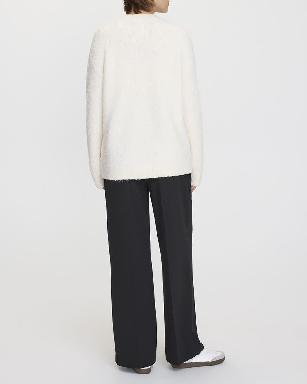Long-Sleeve Crew-Neck Loose Bouclé Pullover