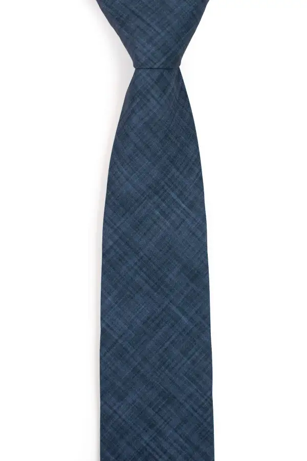 Striped Pattern Necktie