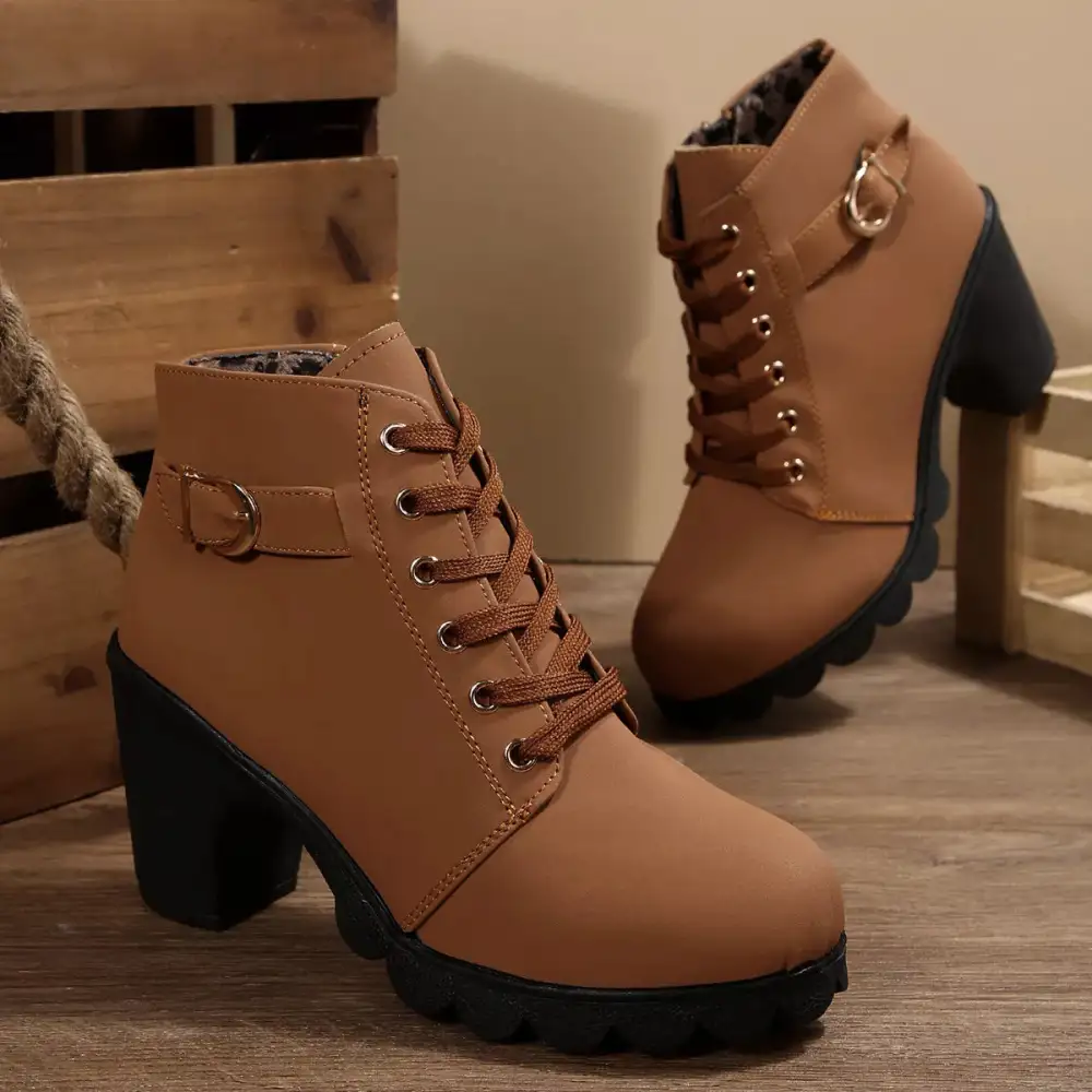 Essential Lace-Up Block Heel Boots