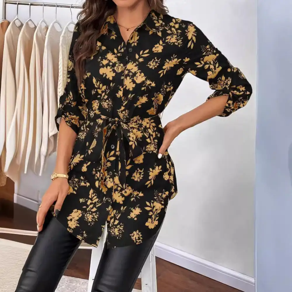 Easygoing Floral Relaxed Tunic Blouse