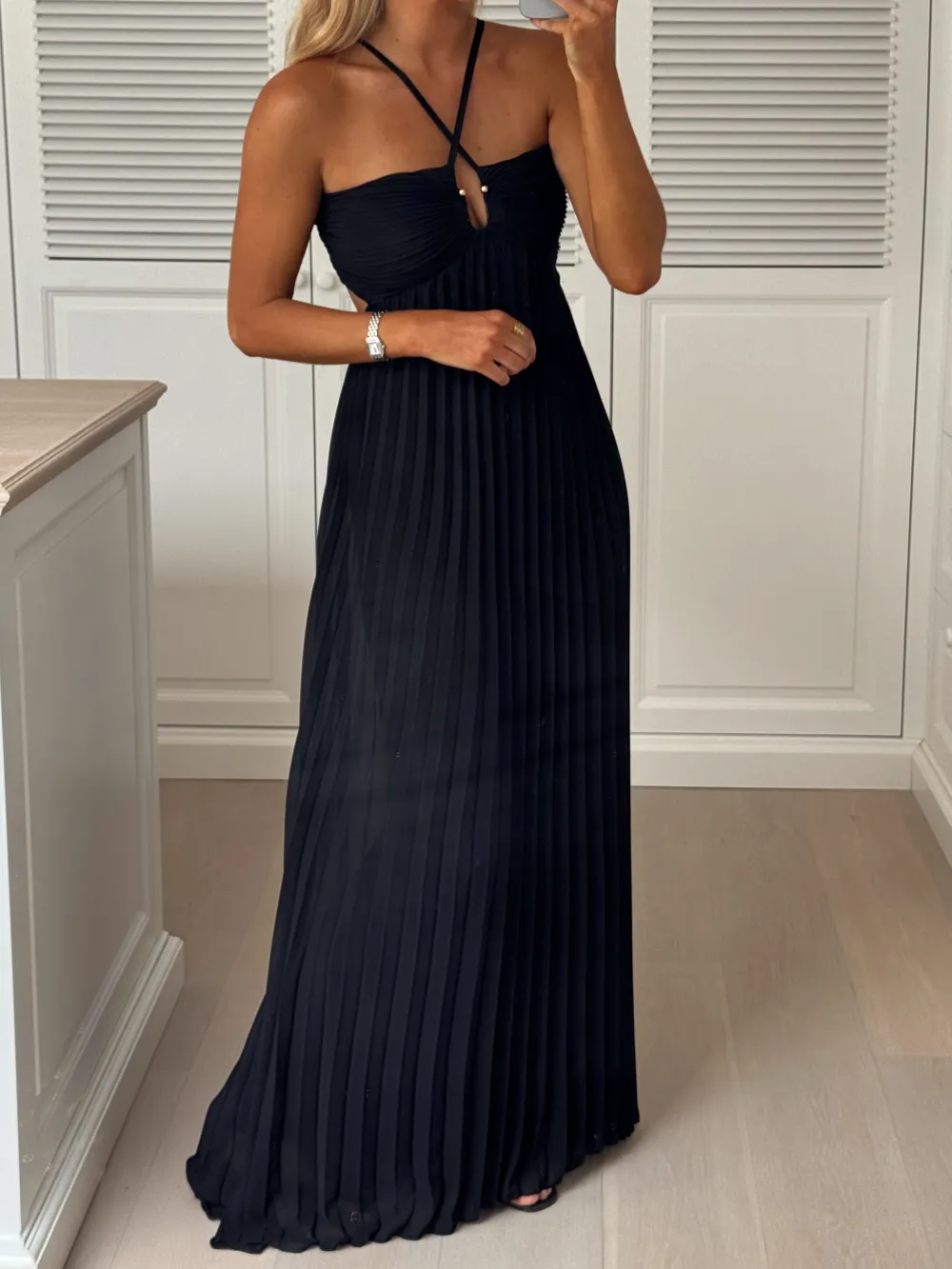 Open Back Tie Detail Maxi Dress