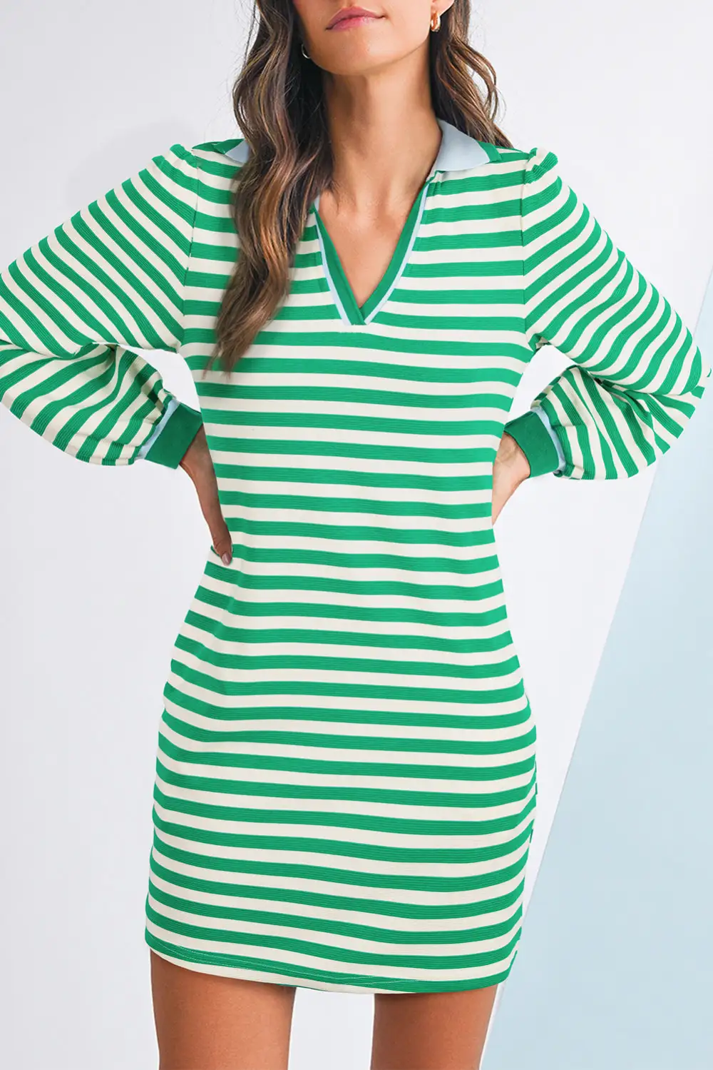 Contrast Collar Split Neck Long Sleeve Mini Dress