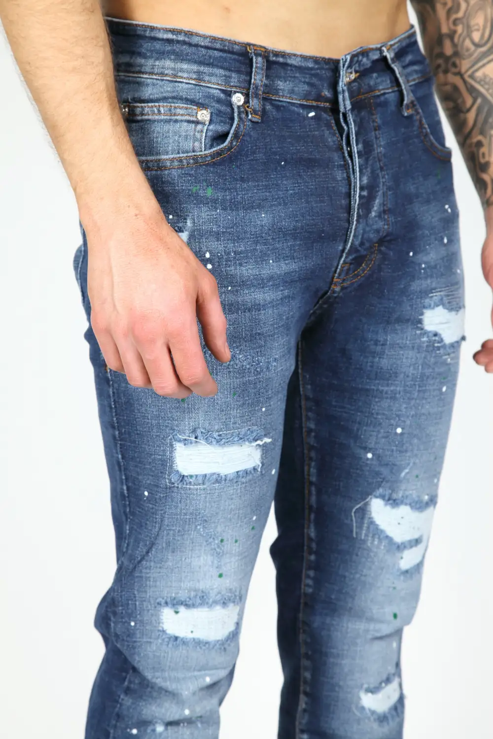Refined Paint Detail Smart Fit Distressed Ripped Jeans