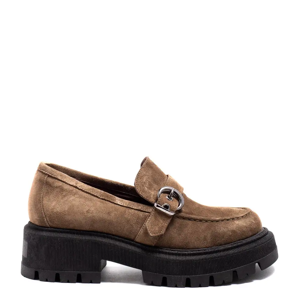 Lightweight Slip On Chamois Shoes