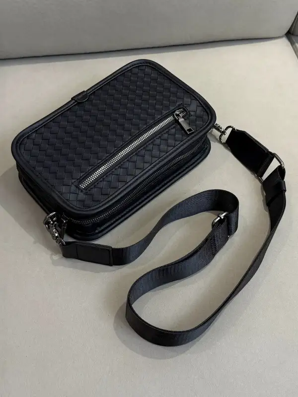 Versatile Daily Fashion Bag