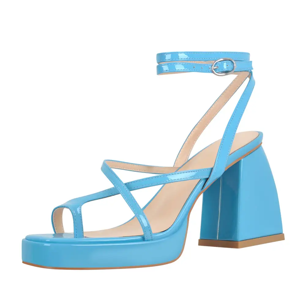 Chunky Mid Heel Crisscross Platform Sandals
