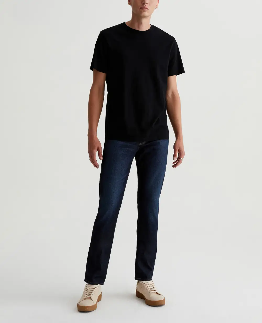 Men's Slim-Fit Tapered Jeans