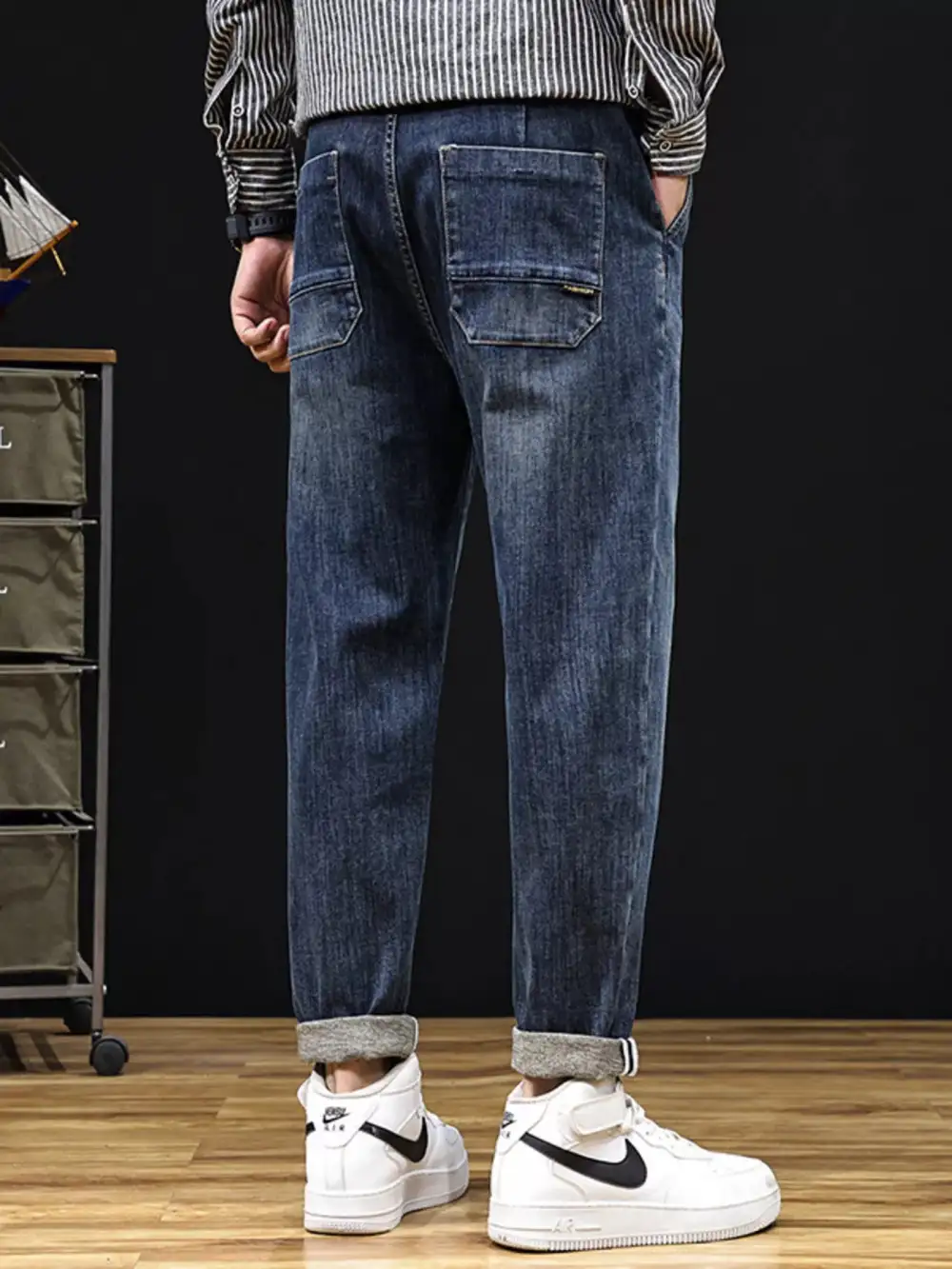 Drawstring Relaxed Fit Stretch Jeans