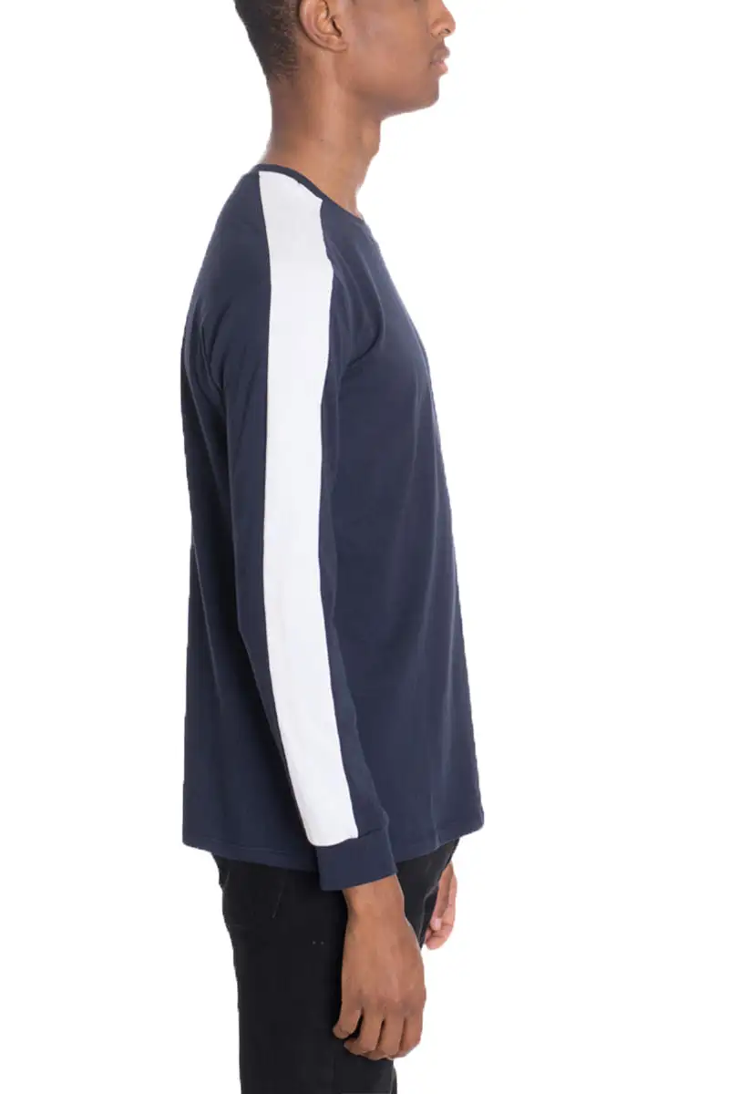 Long-sleeved color-blocked T-shirt
