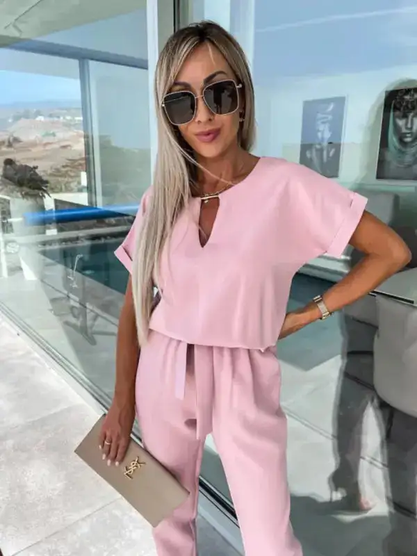 Short Sleeved V Neck Slip Pocket Shorts