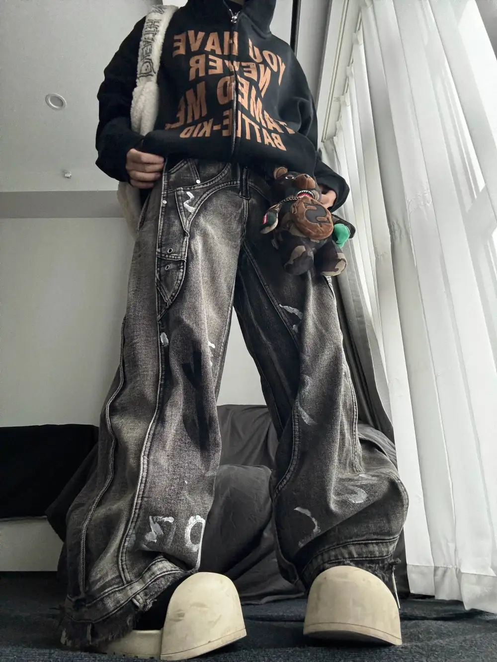 Wide-Leg Faded Graphic-Print Jeans