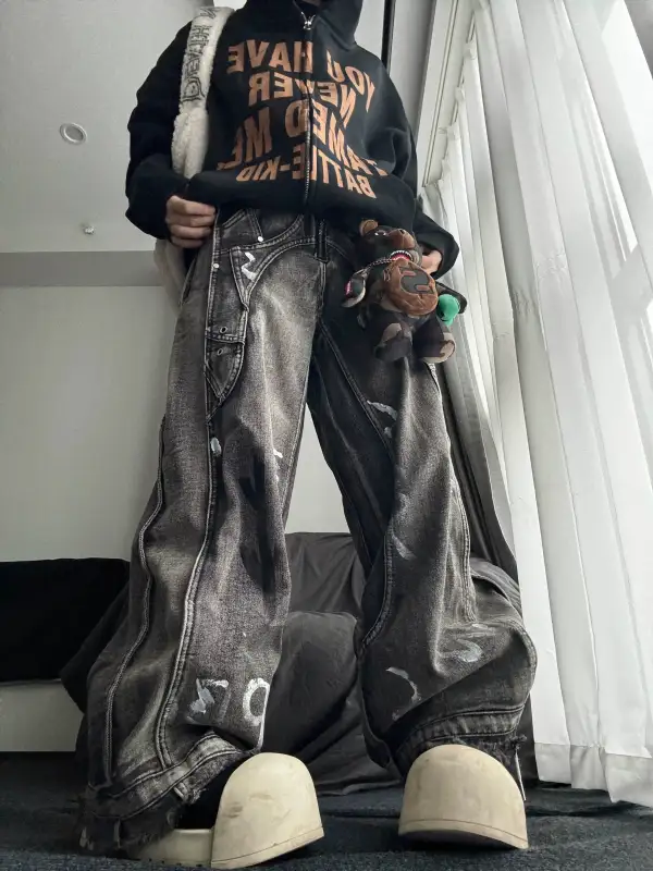 Wide-Leg Faded Graphic-Print Jeans