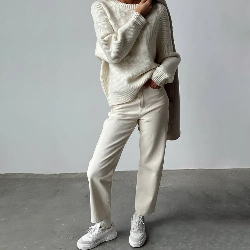 Artful Women's Knit Round-Neck Sweater
