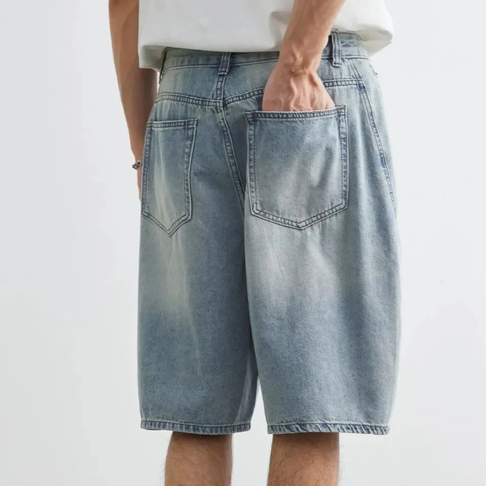 Relaxed Fit Pocket Detail Washed Denim Shorts