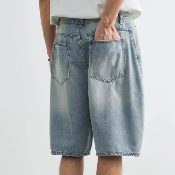 Relaxed Fit Pocket Detail Washed Denim Shorts