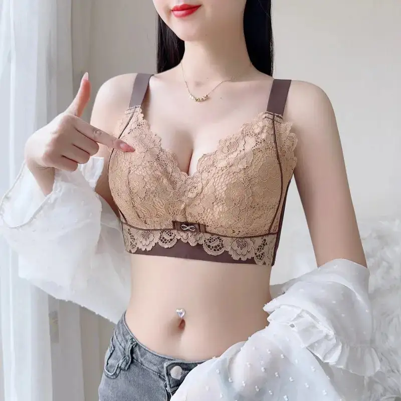 Wire-Free Floral Lace Bralette