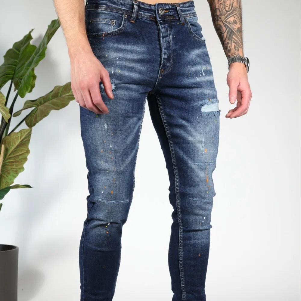 Slim Fit Artistic Detail Jeans