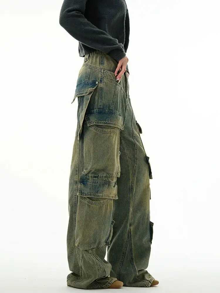 Multi-Pocket Cargo-Pocket Denim Jeans