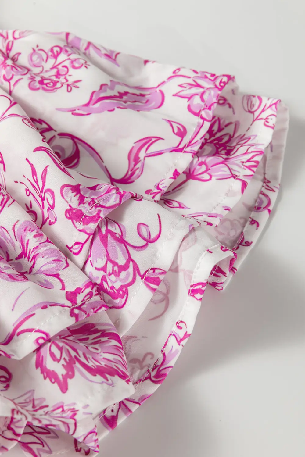 Relaxed Floral Ruffled V-Neck Blouse