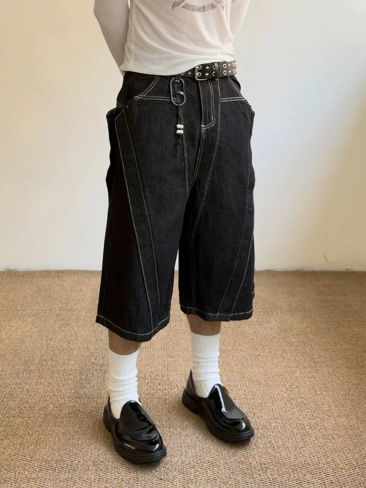 Wide-Leg Multi-Pocket Shorts