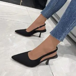 Pointed Toe Breathable Office Ready Evening Ready Pumps