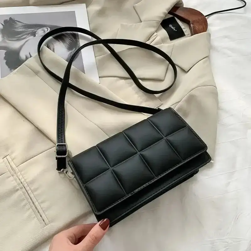 Fashion-Forward Plaid TPU Square Shoulder Bag