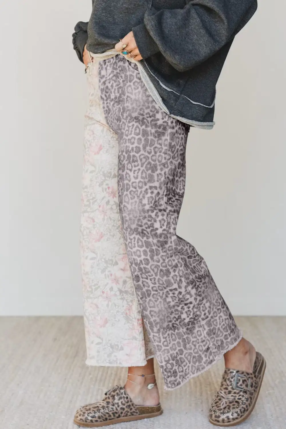 Women's Retro Floral Leopard Contrast Patchwork Raw Hem Jeans