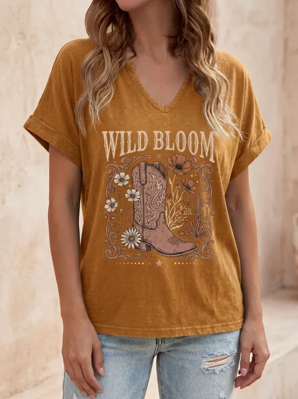 Cowboy-Boot Floral Western Women's V-Neck T-Shirt