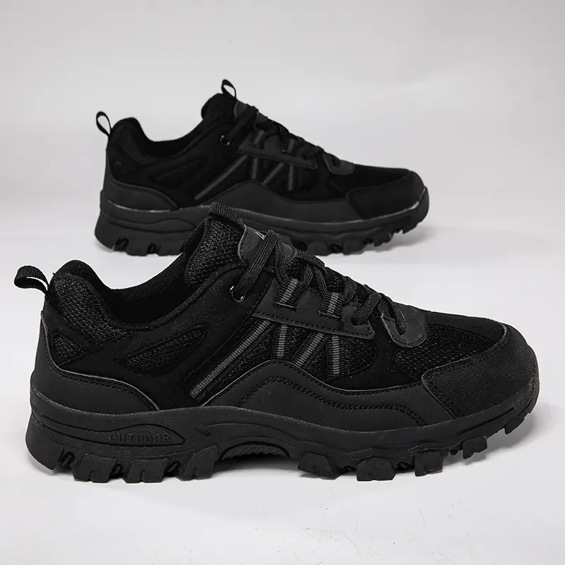 Men's Lightweight Wide Toe Trail Shoes