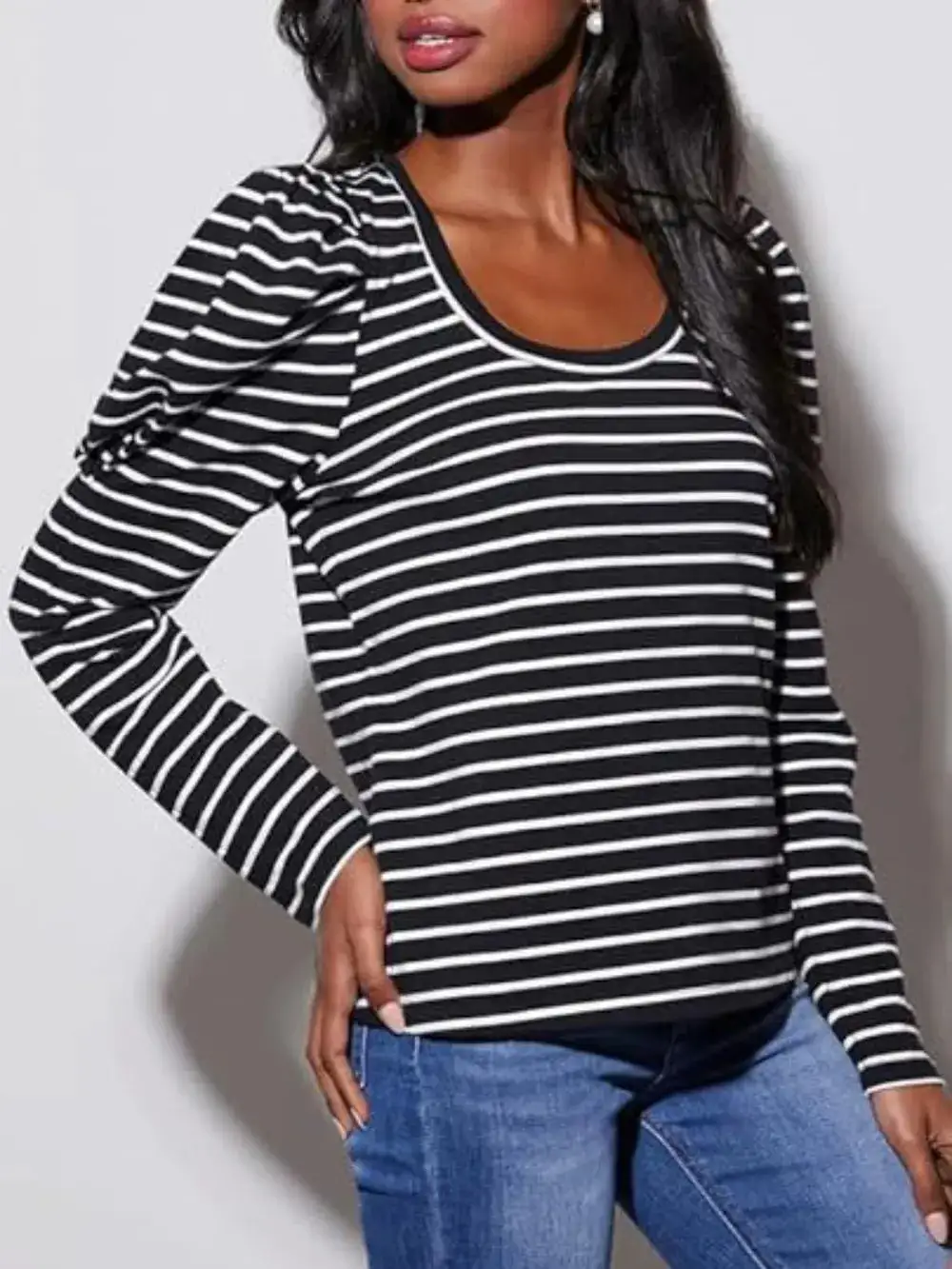 Modern Striped Round Neck Long Sleeve T-Shirt