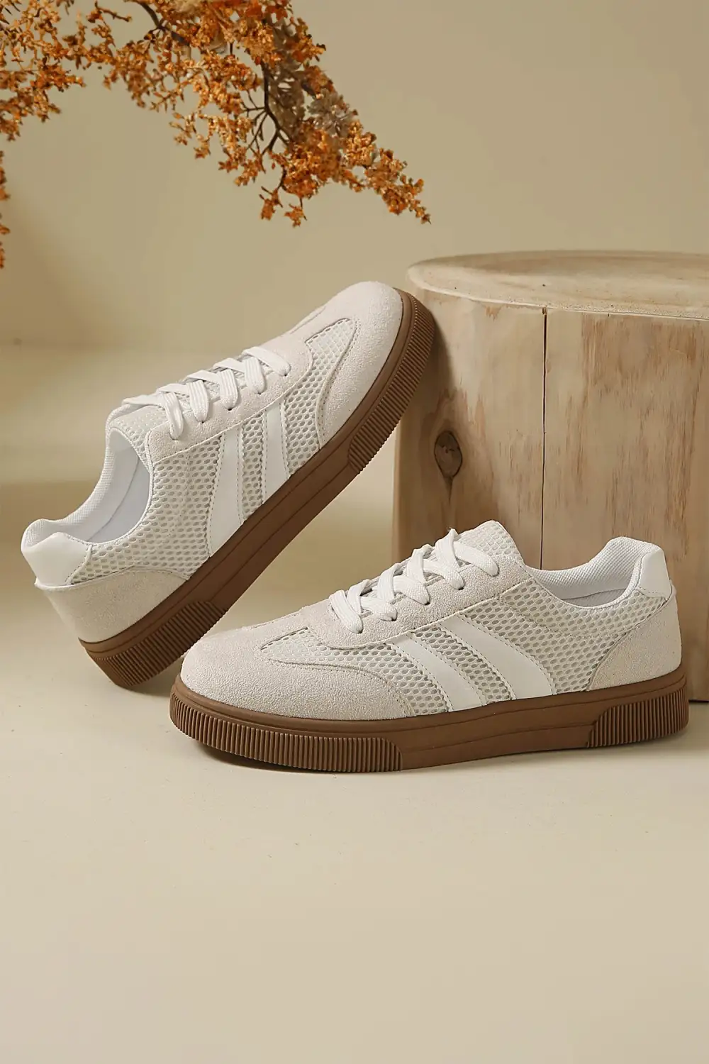 Mesh Patchwork Lace-Up Casual Sneakers