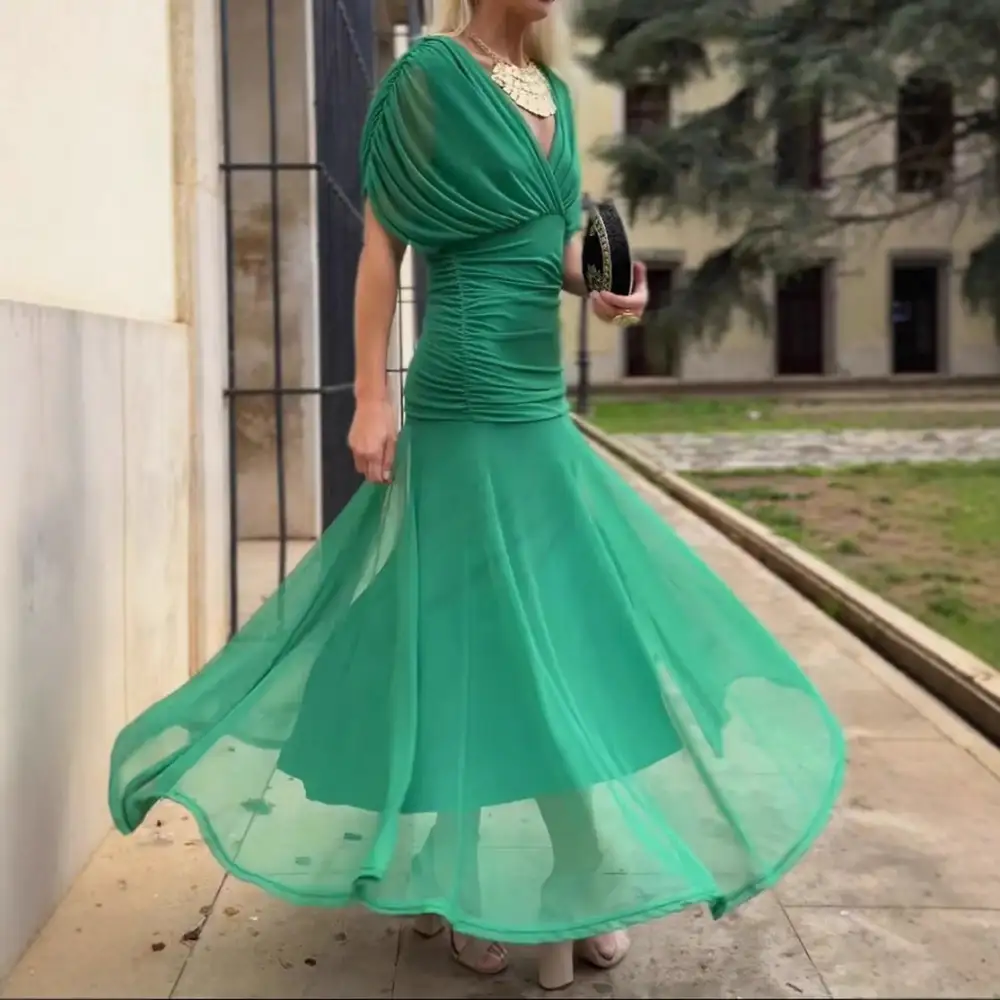 Women's V-Neck Chiffon Cape Bridal Dress
