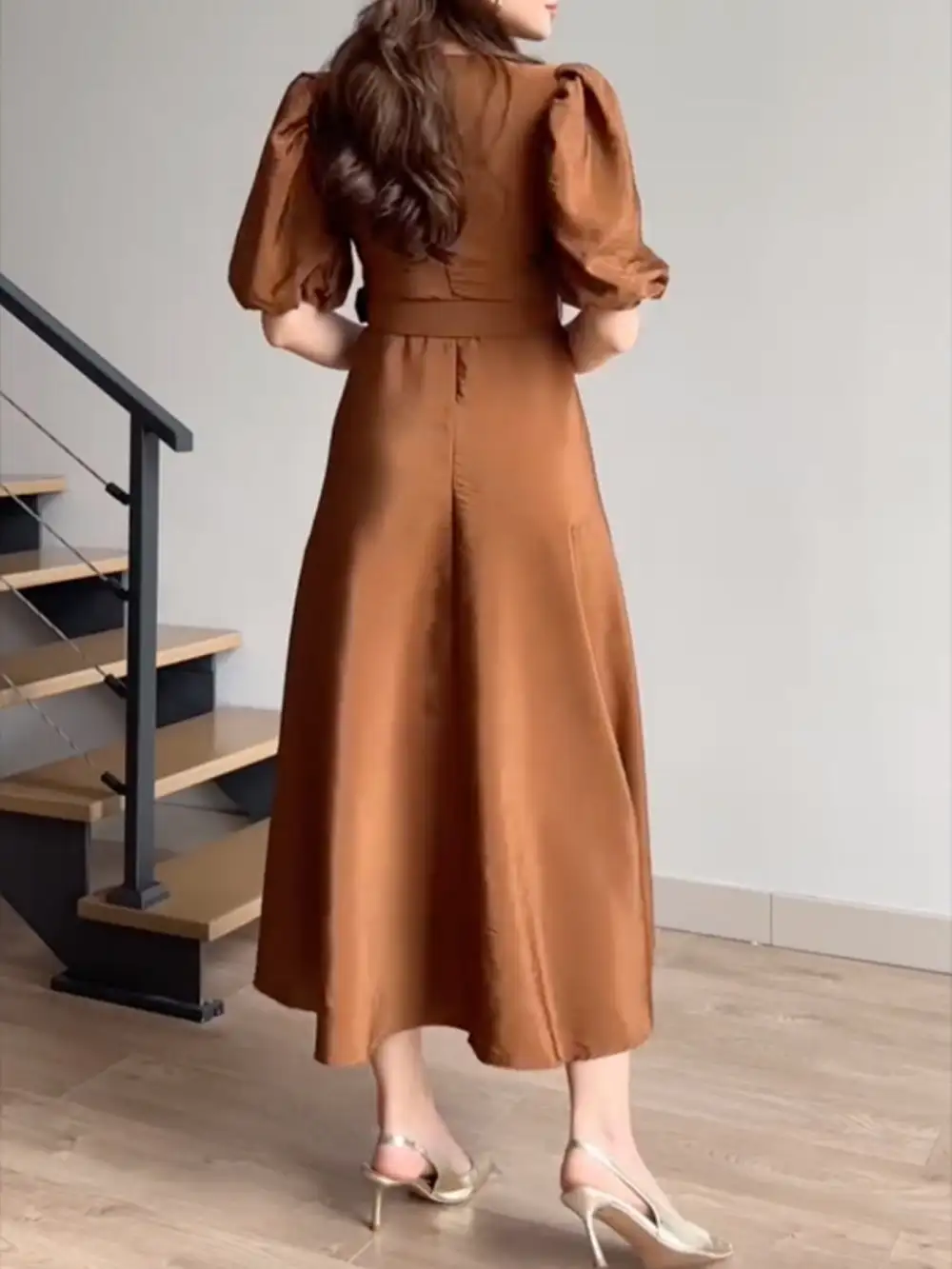 Tie Waist Puff Sleeve Midi Dress