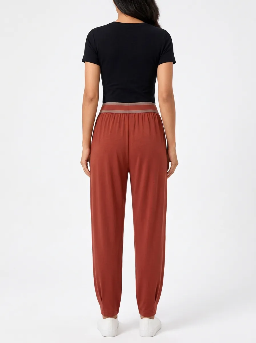 Women's Mountain Motif Elastic Waist Joggers