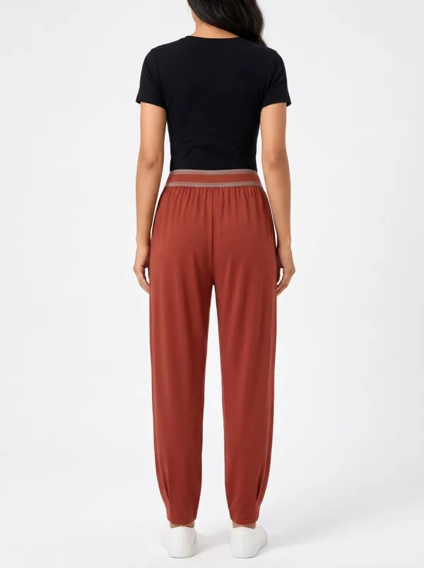 Women's Mountain Motif Elastic Waist Joggers