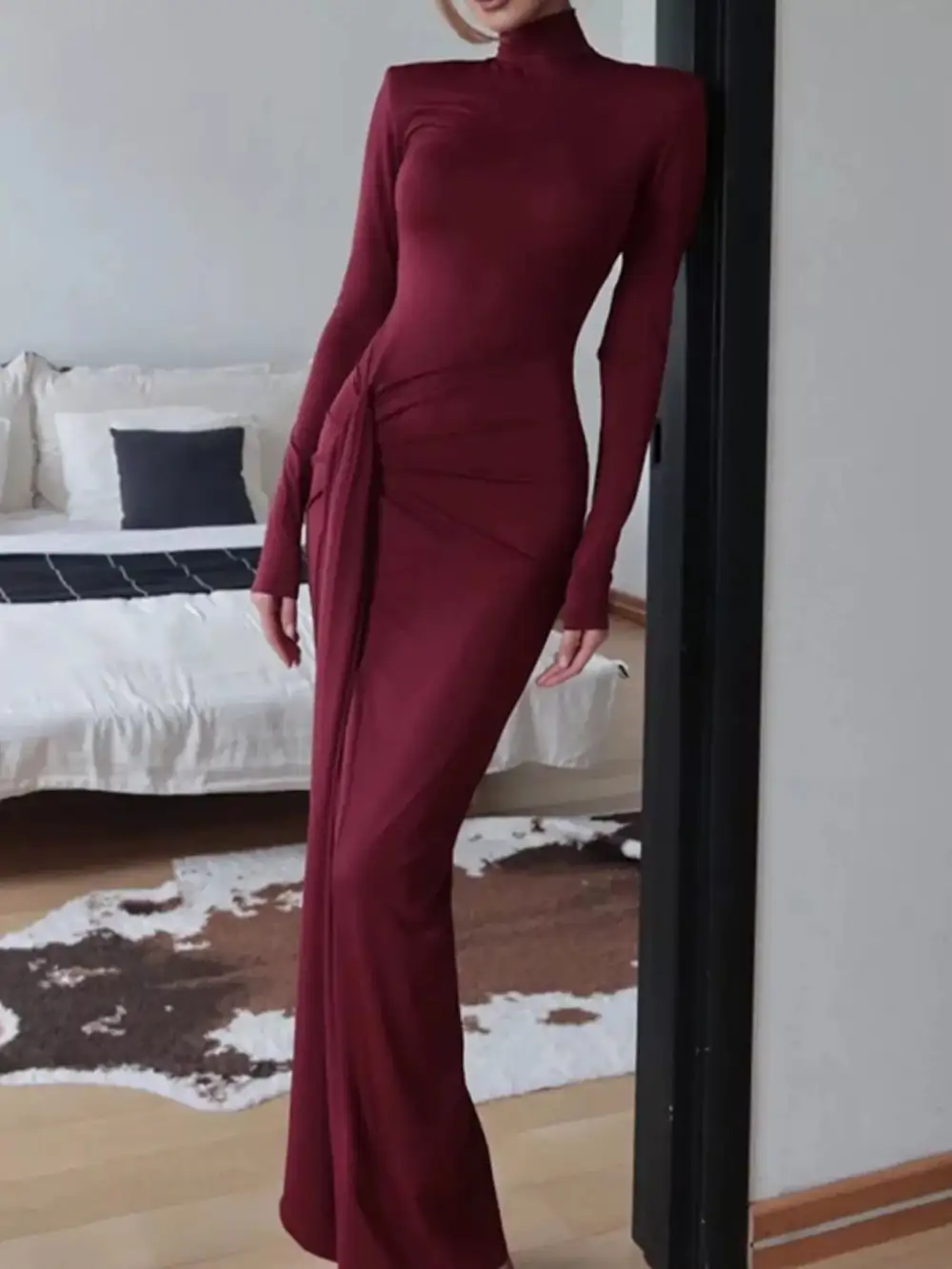 Finish Slit Long Sleeve Maxi Dress